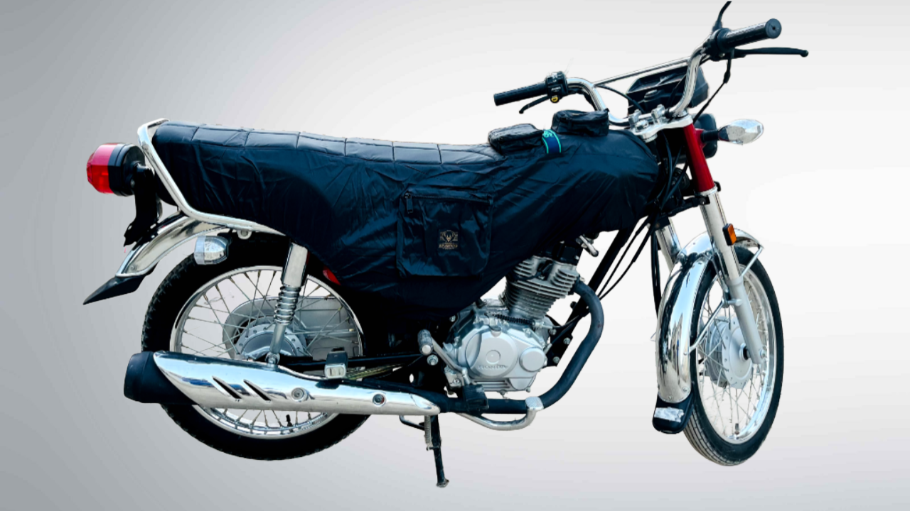 CG 125 Paracute Black Cover