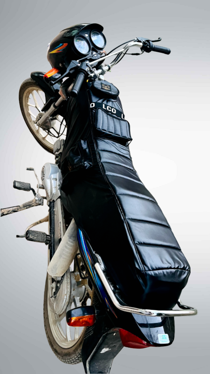 United 100 Japani Black Rexine